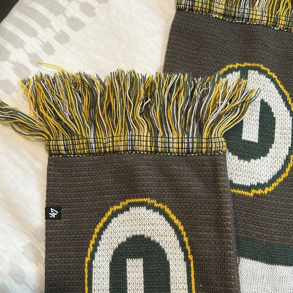 Green Bay Packers fringe scarf - Picture 4 of 9